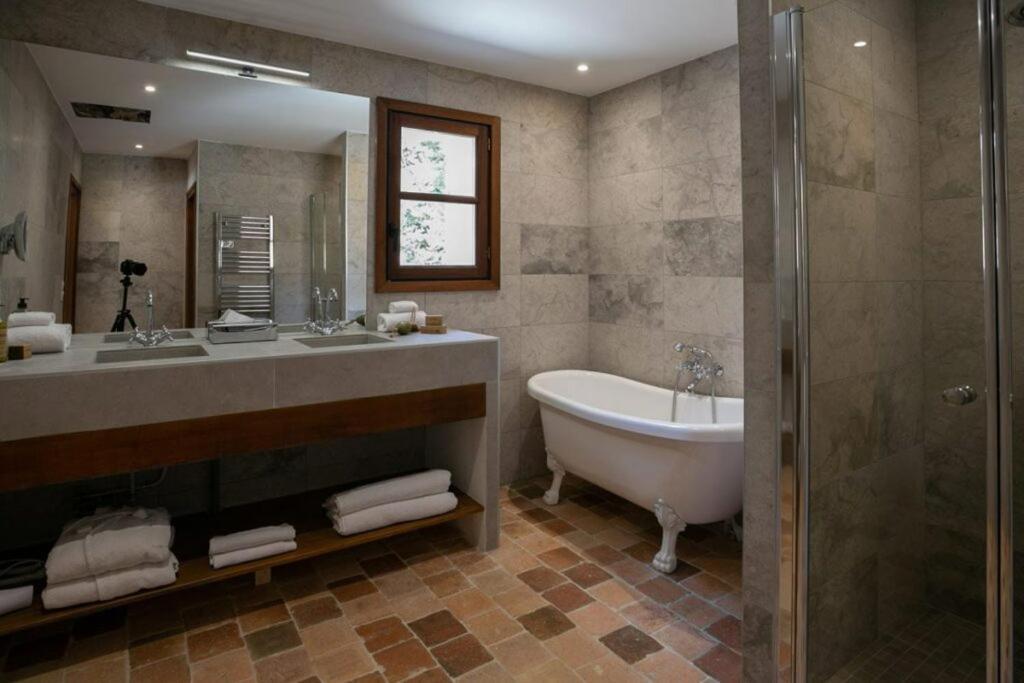 Hotel Chez Bruno Lorgues Zewnętrze zdjęcie